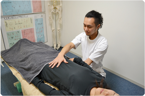 整体施術・お腹